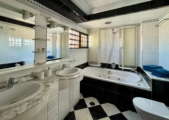 Duplex De Lujo En La Playa De Levante Benidorm